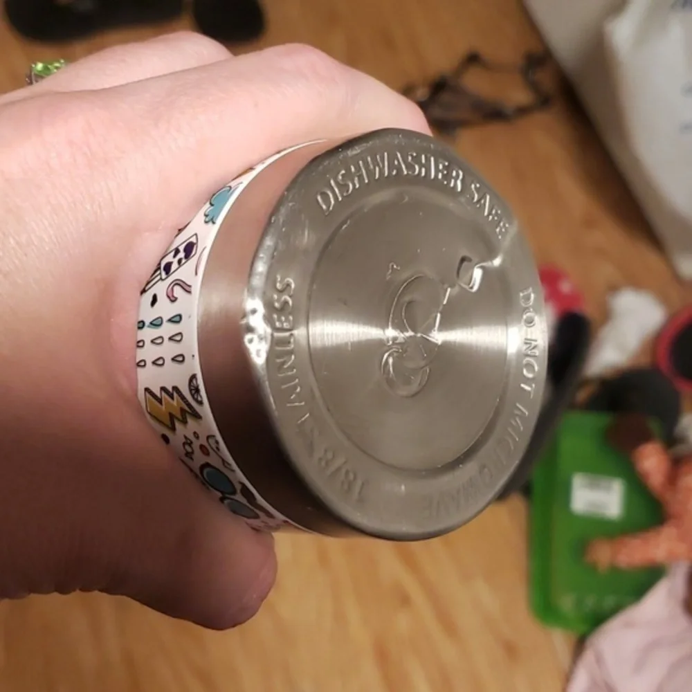 Metal tumbler cup‎